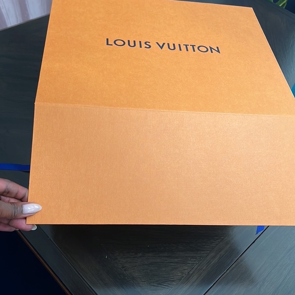 LV large box - Picture 3 of 4